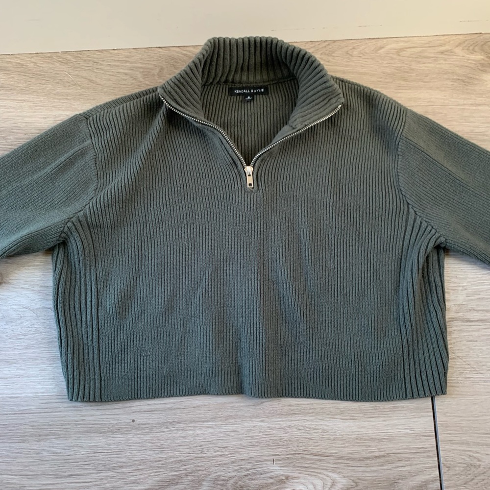 Pacsun half zip crop top